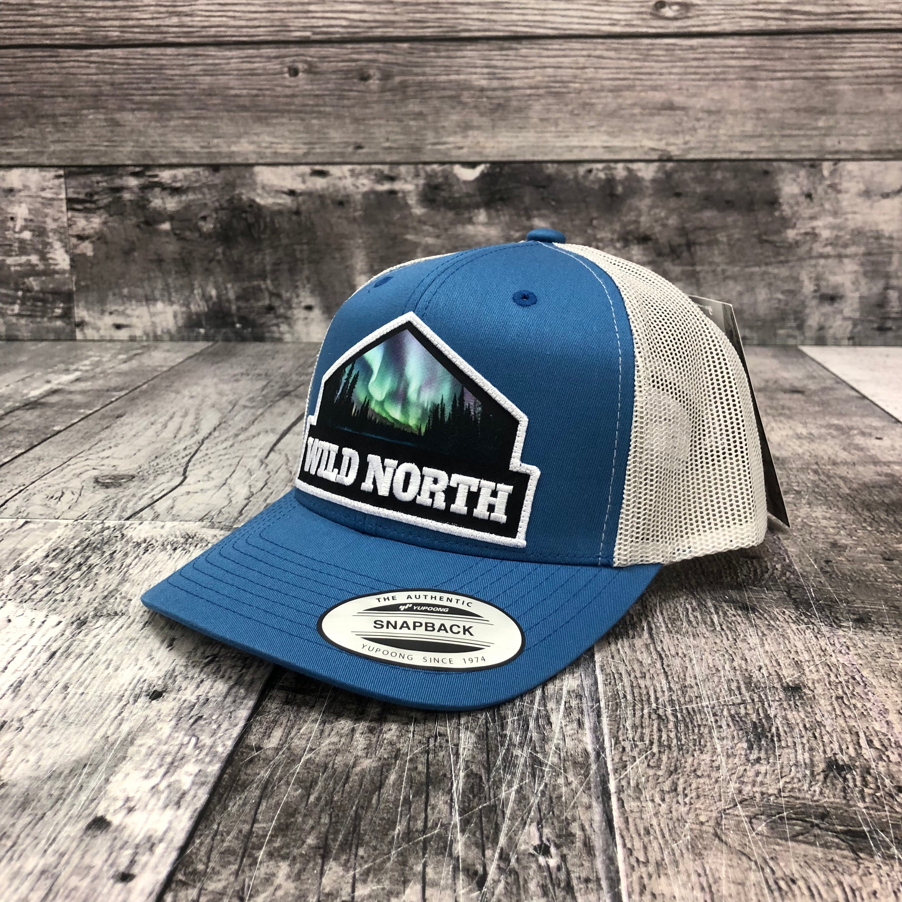 Northern Lights Patch Retro Trucker Hat - Snapback - Steel Blue (Silver)